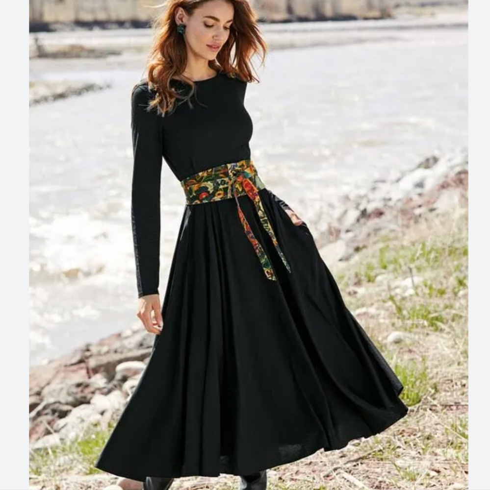 Peruvian connection, Anna black dress size xl